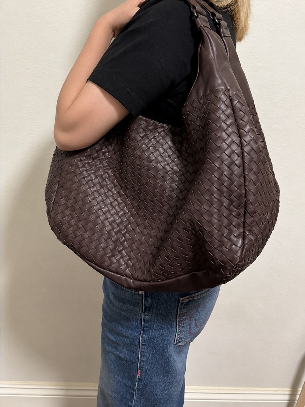 Bottega Veneta Dark Brown Campana Hobo Shoulder Bag - Picture 7 of 9